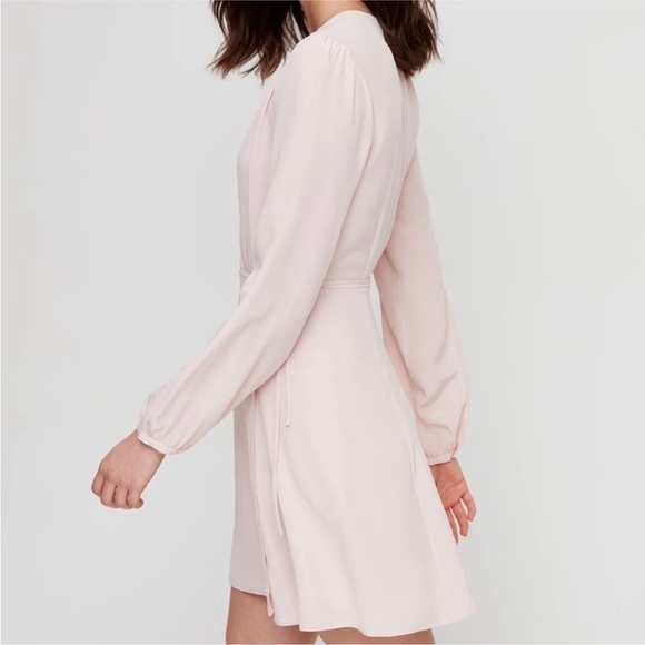 Aritzia Wilfred Diane Dress Long Sleeve Wrap Dress Pink Silk Sz M - Picture 14 of 15